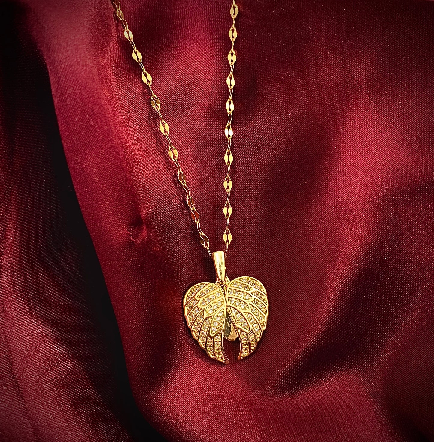 Heart locket