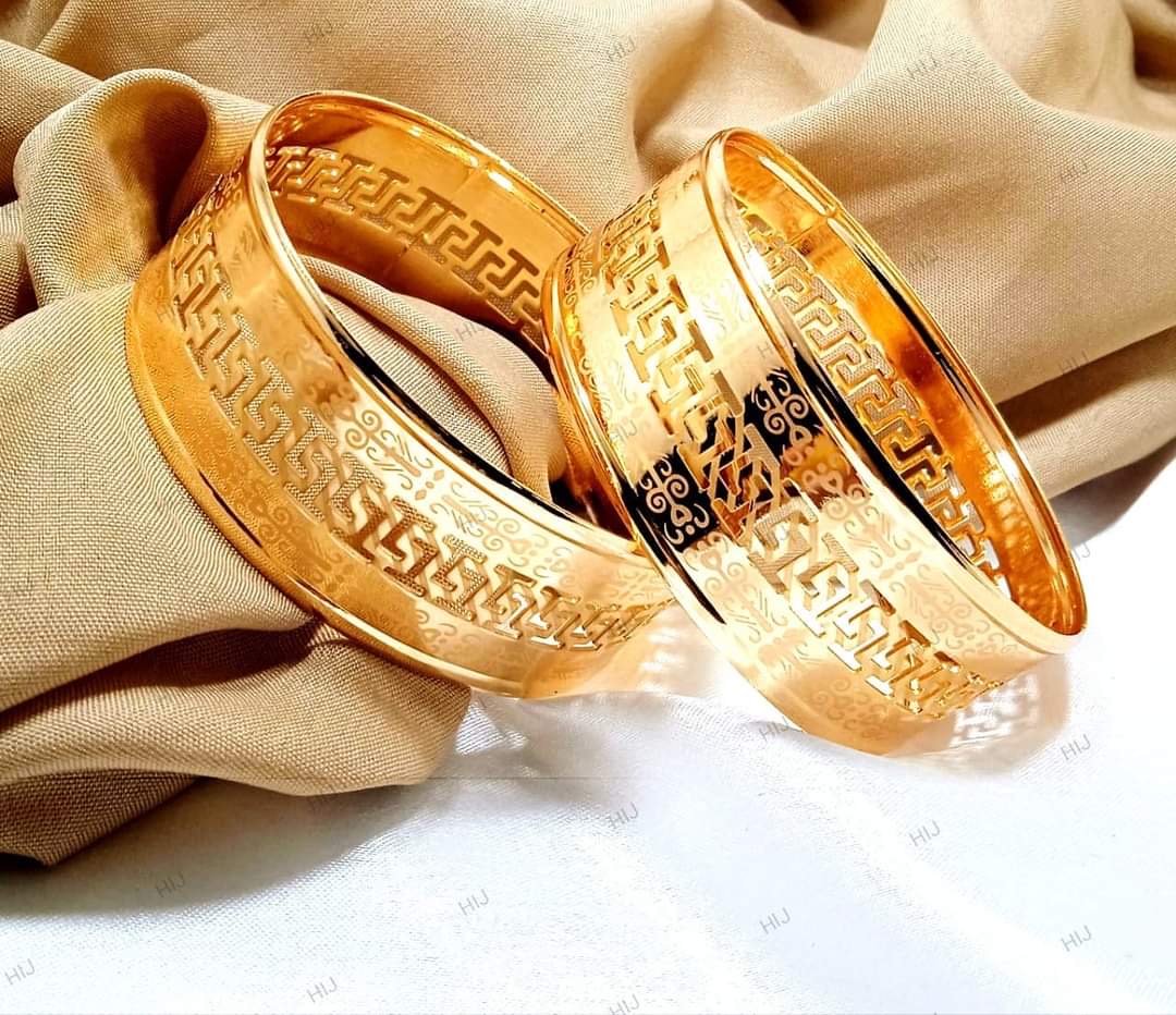 Gold Plated Bangles HUZ-004